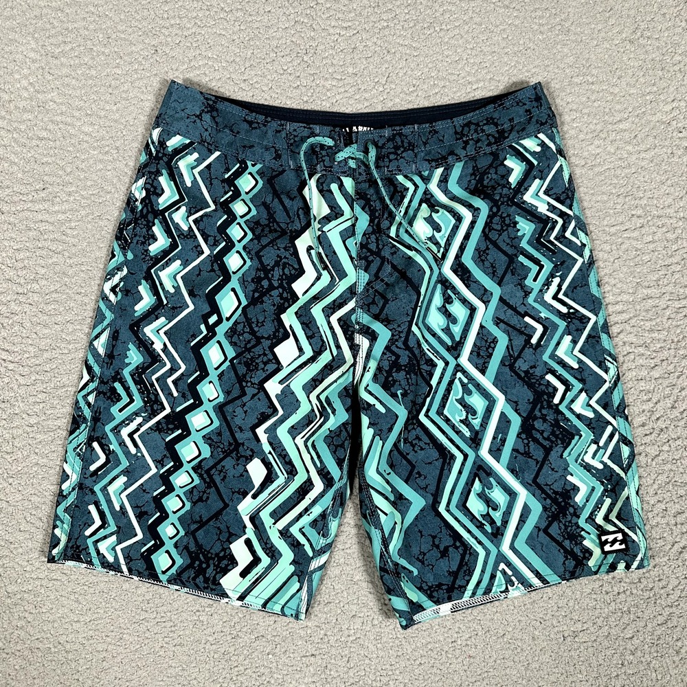 Billabong Shorts Mens 28 Blue 8" Geometric‎ Board Shorts Casual Swim Beach Logo